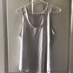 Columbia running tank